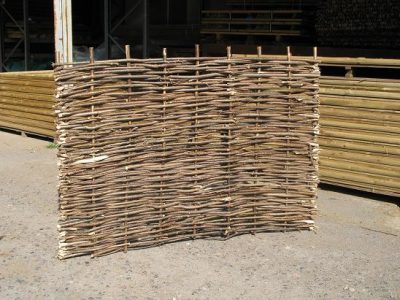 Hazel Hurdle 6' x 4'